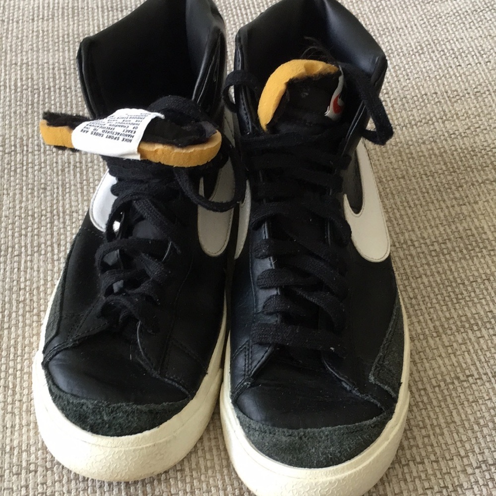 Black and White High-Top Sneakers 7.5